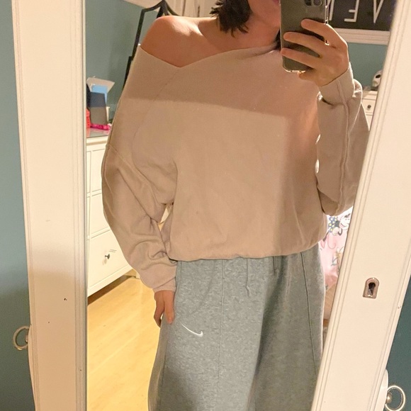 Free People Off One Shoulder Sweater - Picture 2 of 6